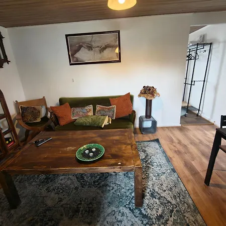 Konukevi Cozy With Terrace