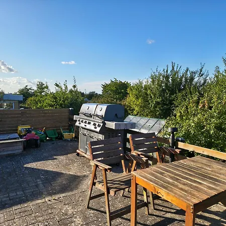 Cozy With Terrace Pensjonat *